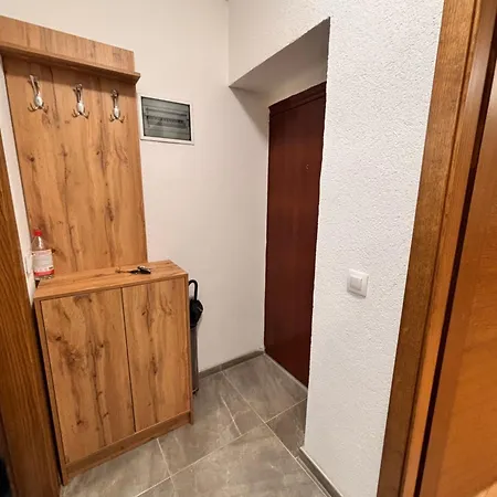 R-residency Ll * Banja Luka