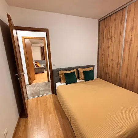 R-residency Ll Apartamento *